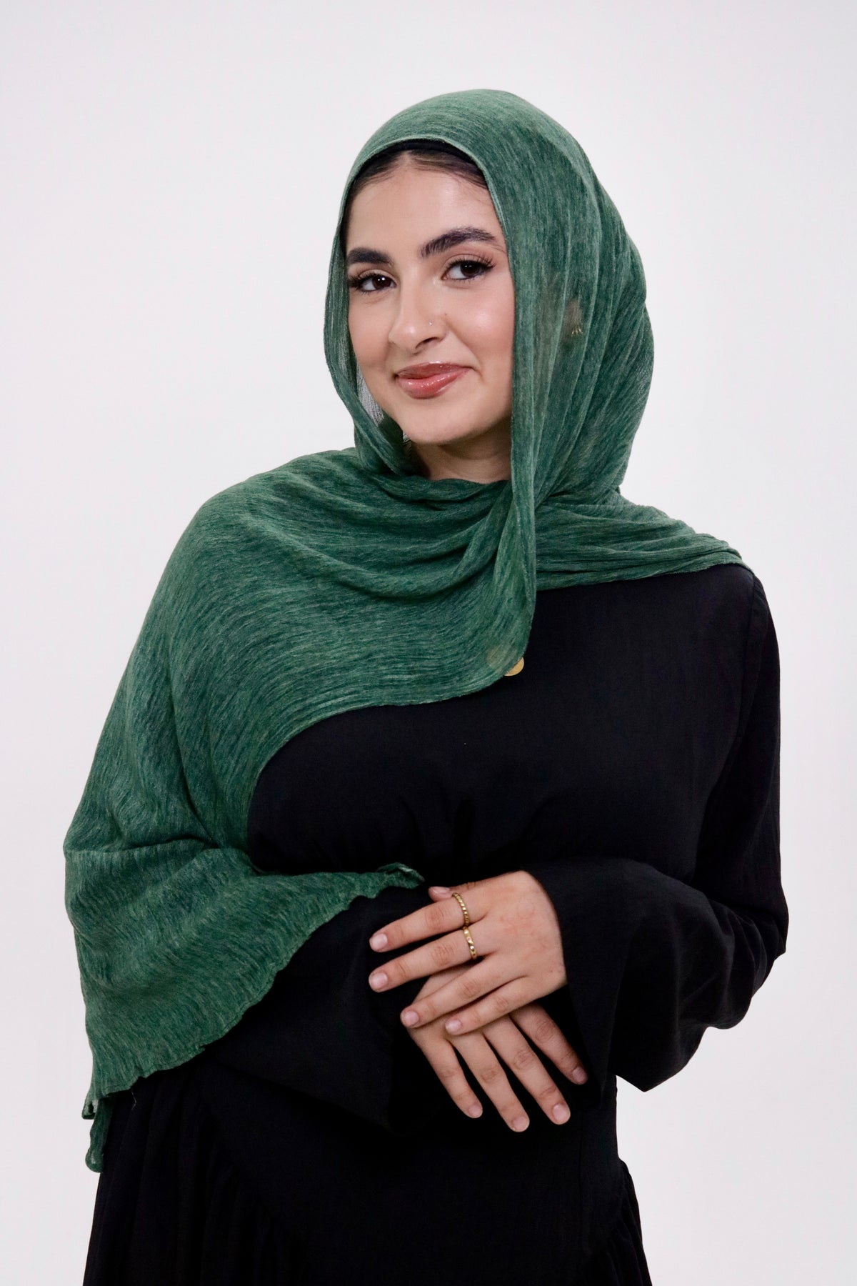 Evergreen modal crinkle hijab – Zahriya
