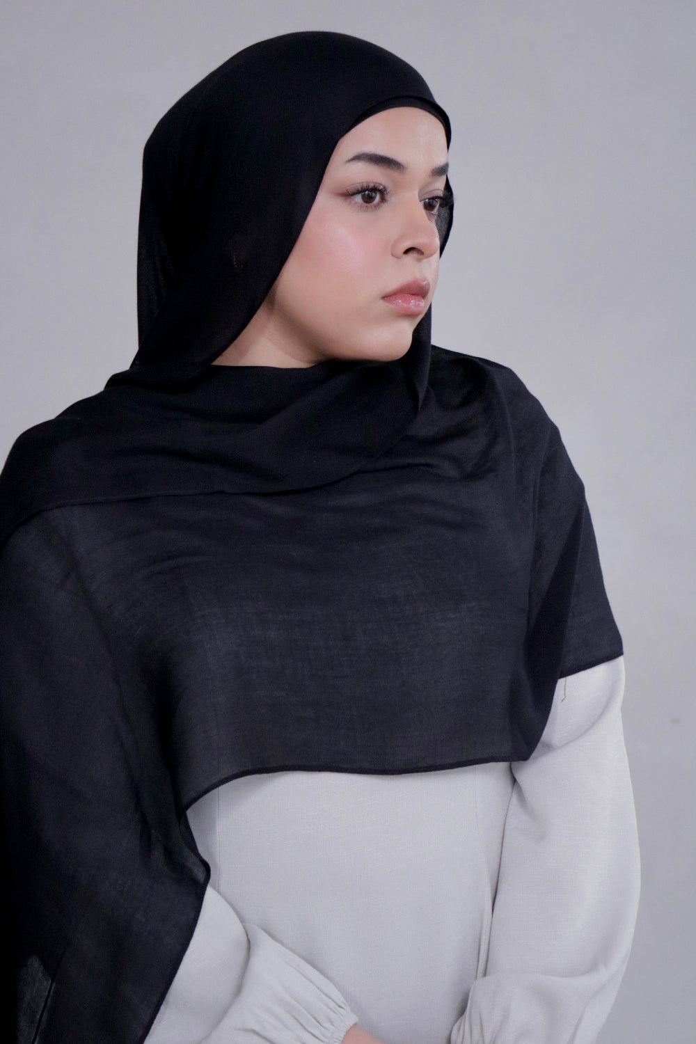 Midnight black woven modal hijab and undercap set – Zahriya