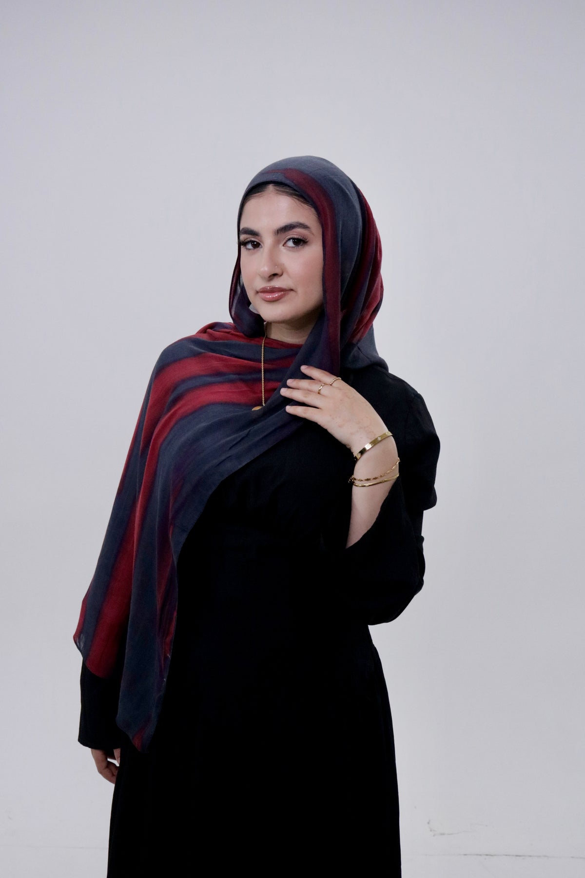 Crimson Eclipse red and charcoal marble printed modal hijab – Zahriya