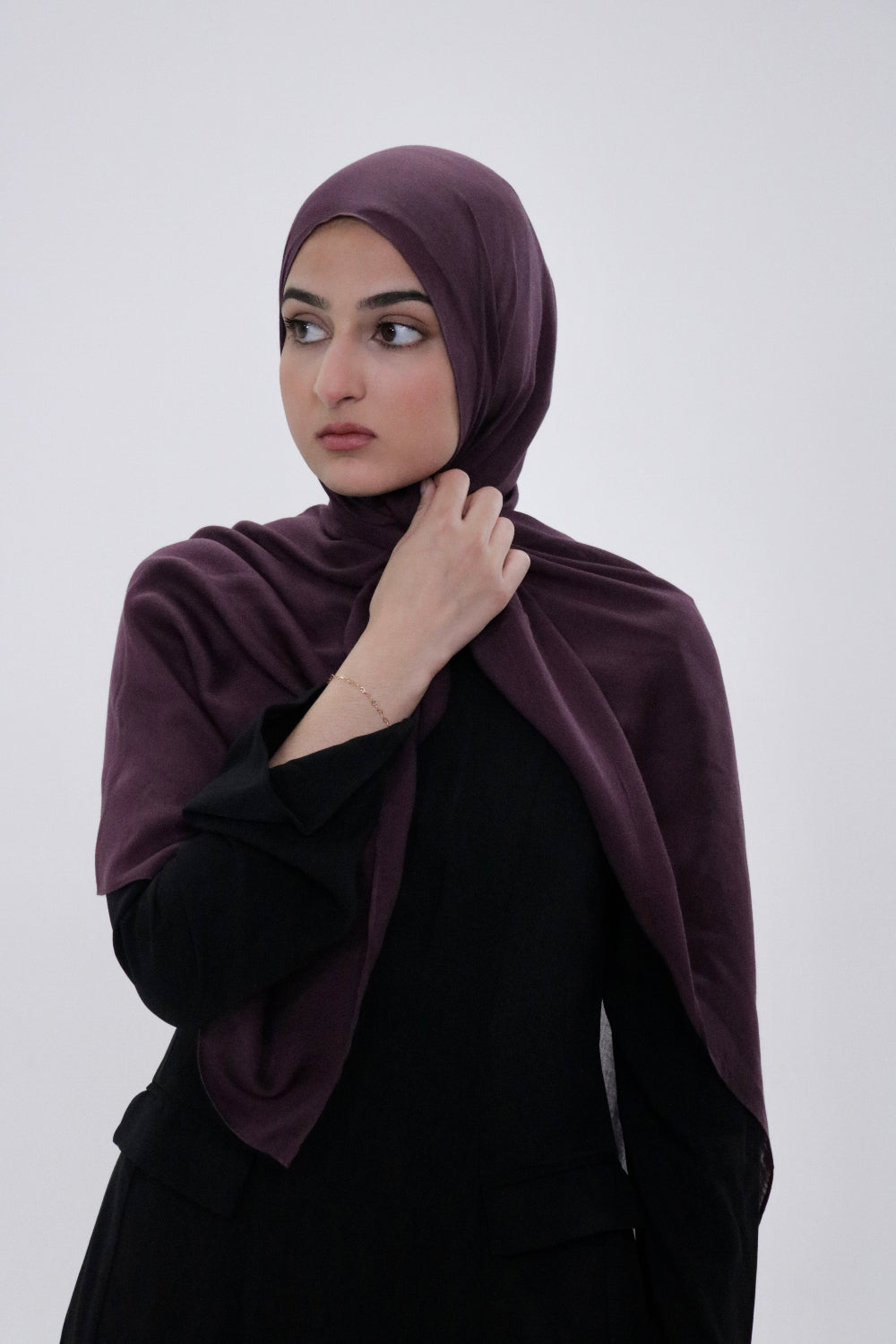 Figwood dark purple woven modal hijab and undercap set – Zahriya