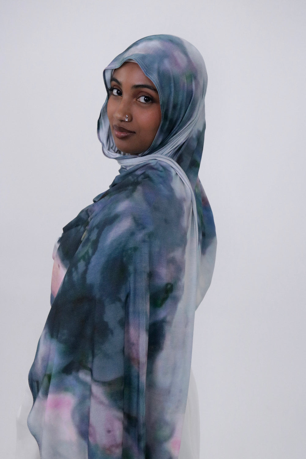 Emerald Tide green marble printed jersey hijab – Zahriya