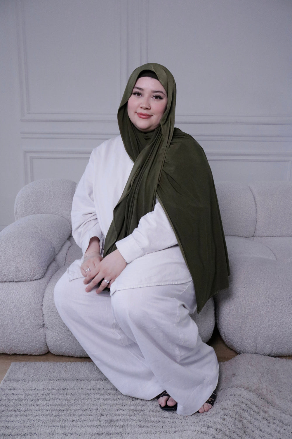 Moss Green liquid jersey hijab – Zahriya