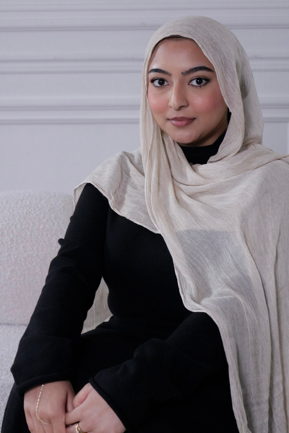 Oat beige modal crinkle hijab – Zahriya