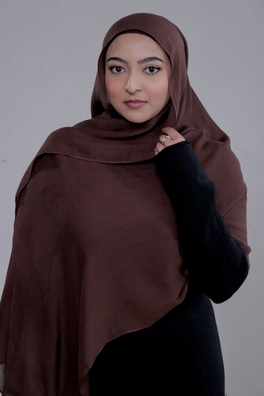 Rich caramel brown woven modal hijab and undercap set – Zahriya