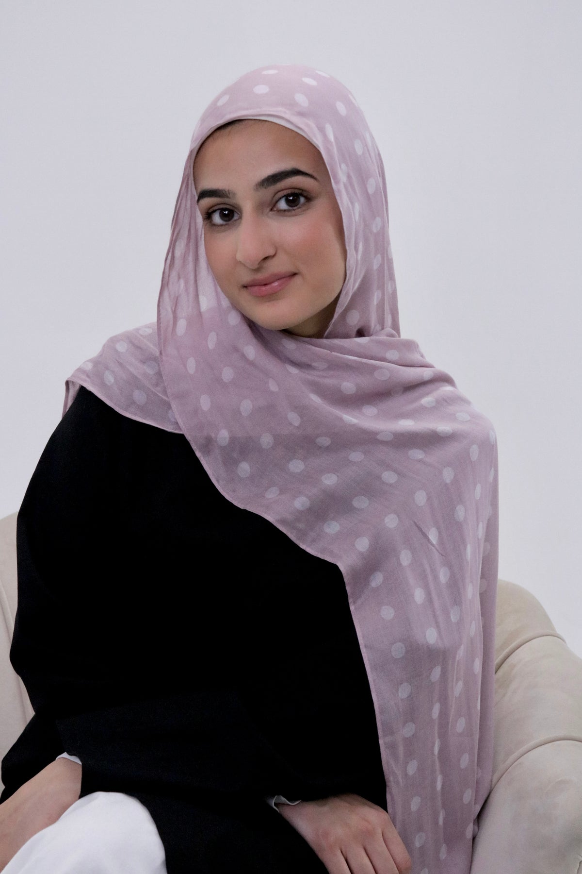Pink polka dot printed modal hijab – Zahriya