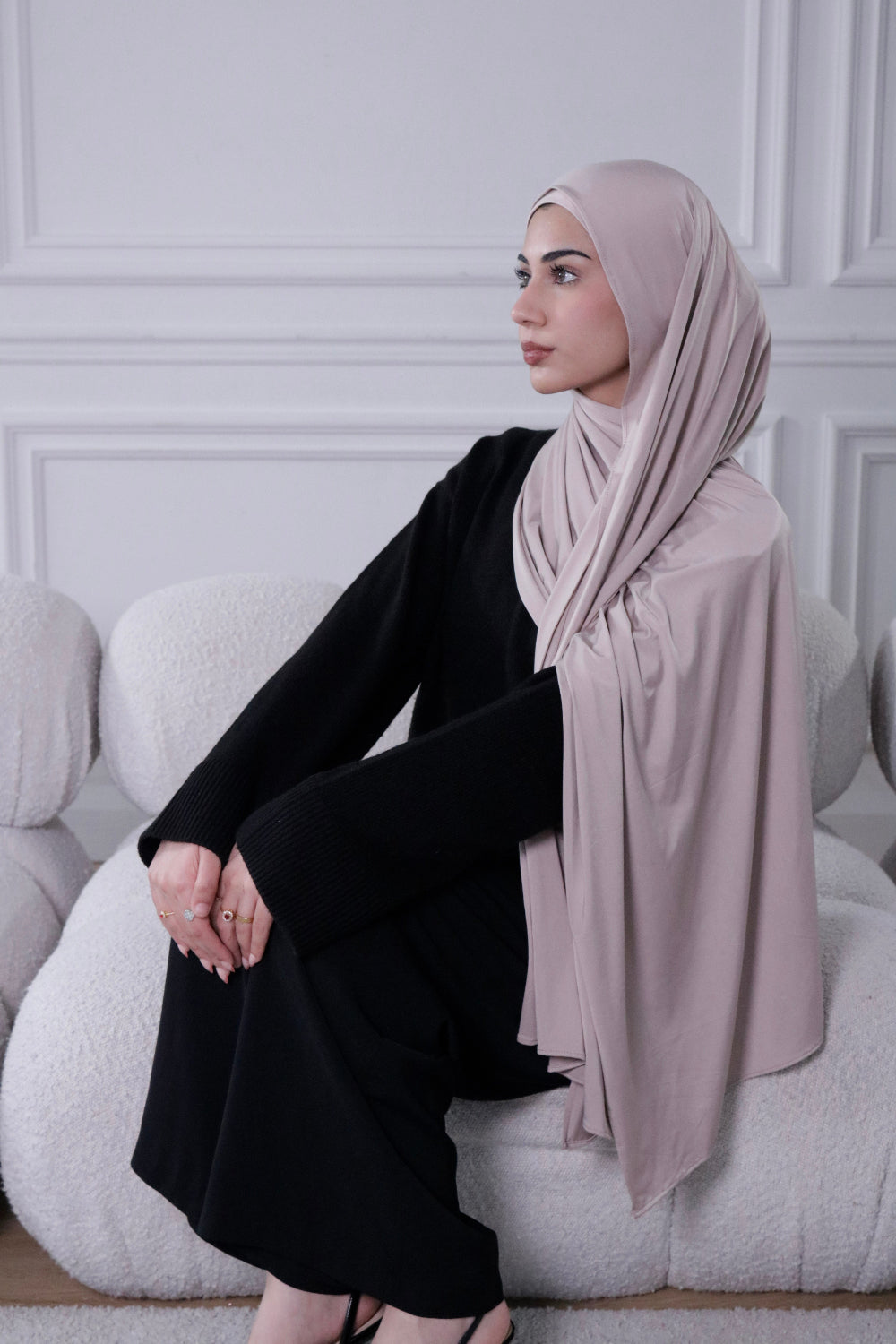Beige Almond liquid jersey hijab – Zahriya