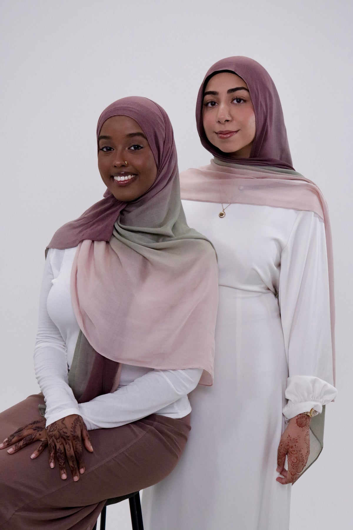 Sage Stone grey-green hand-dyed ombre modal hijab – Zahriya
