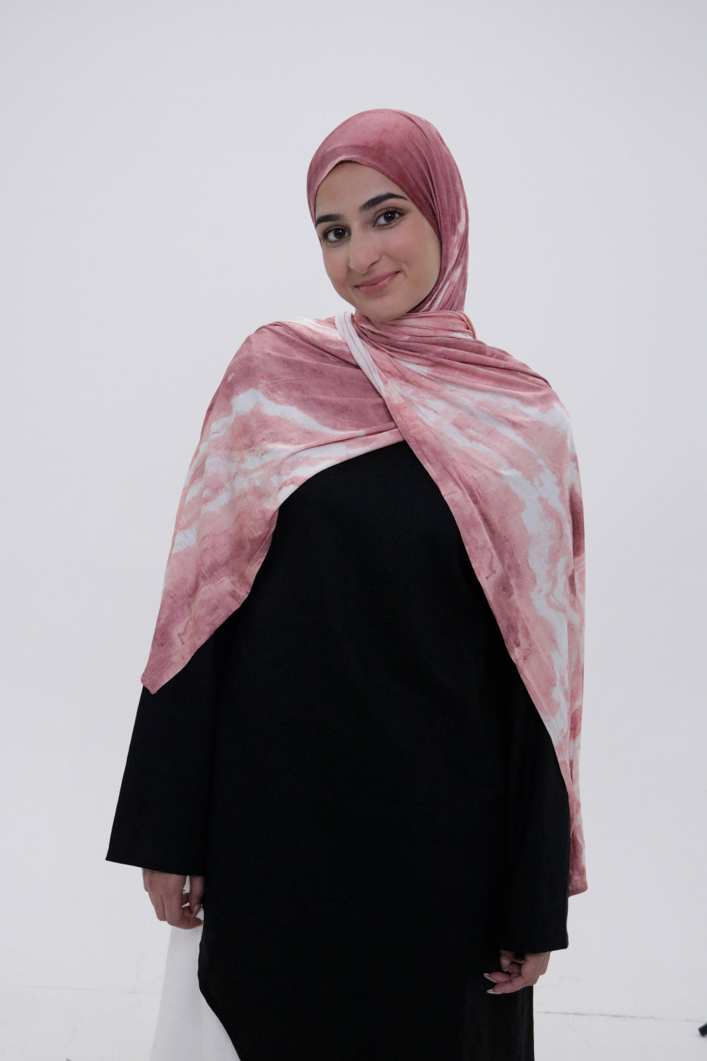 Rose Marble pink printed jersey hijab – Zahriya